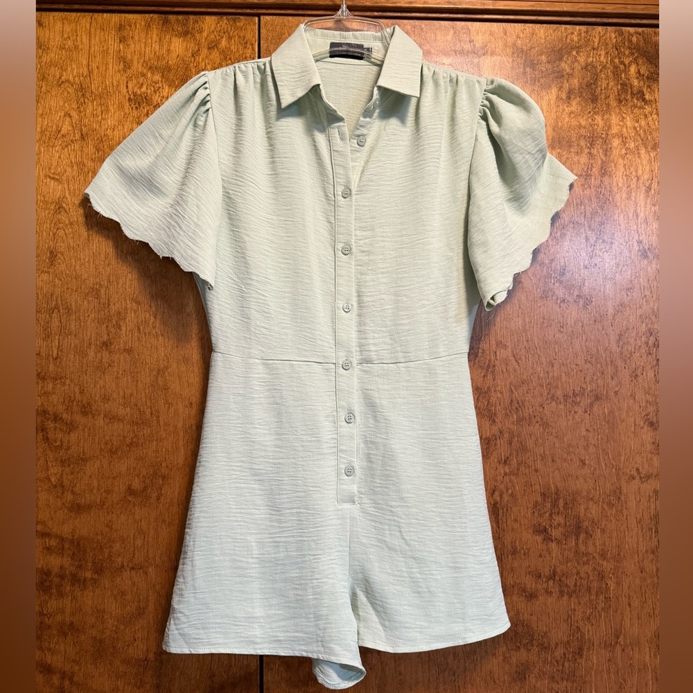 PrettyLittleThing button up collared romper